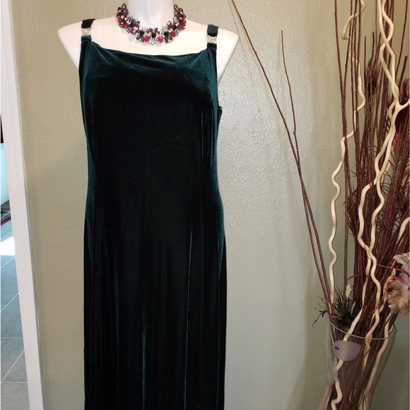 Betsy and Adam Dresses & Skirts - Dark green velvet holiday dress 22W/24W, snowflakes